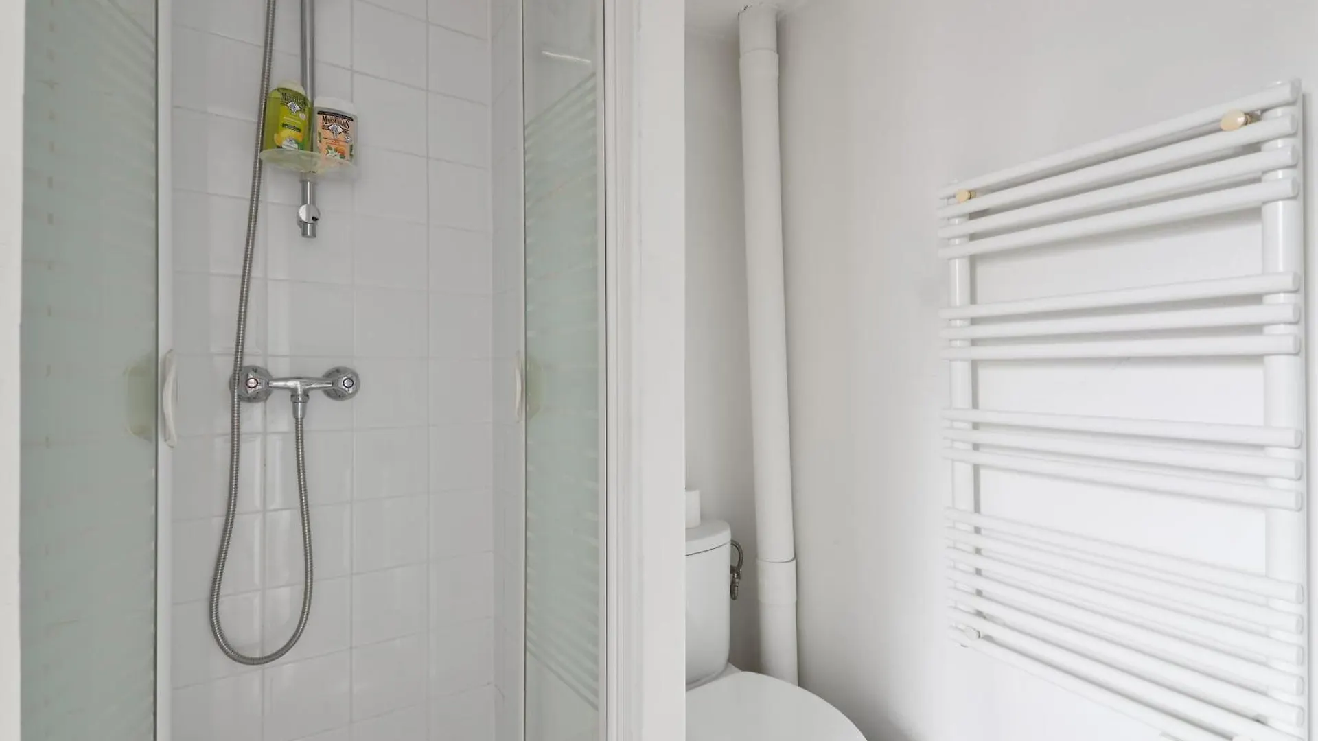 - Quartier Champs-elysees 5 Free Netflix * Paris