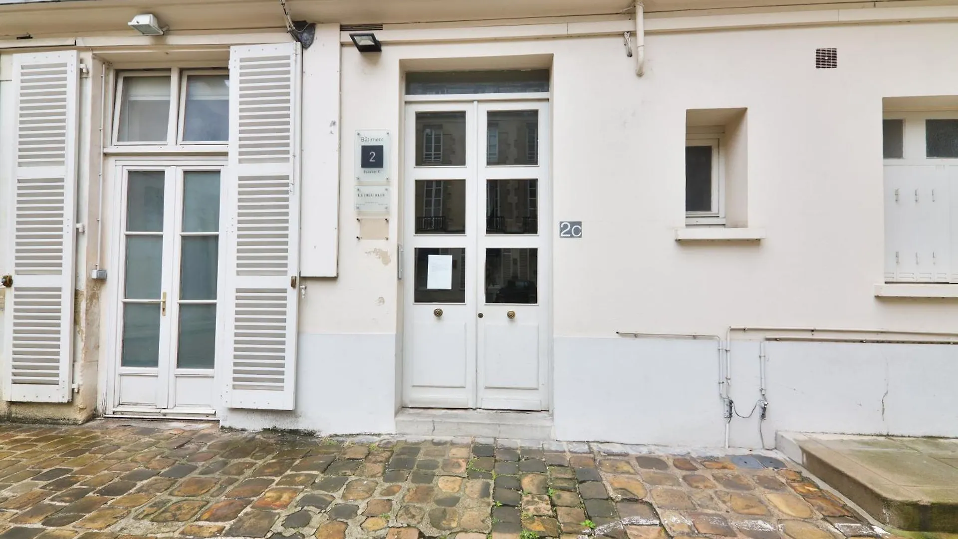 - Quartier Champs-elysees 5 Free Netflix * Paris